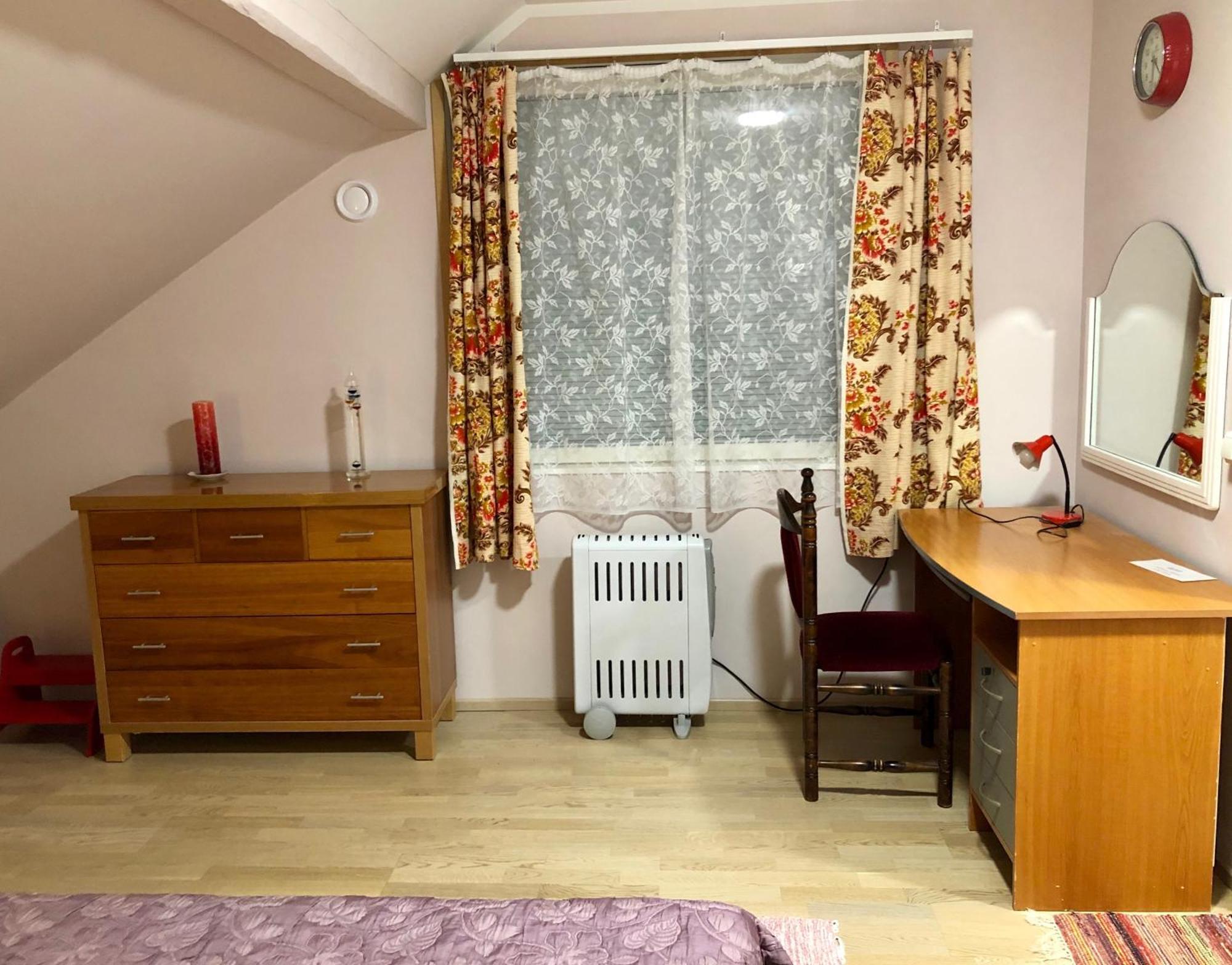 Guest House Nina Art Kotka Rum bild